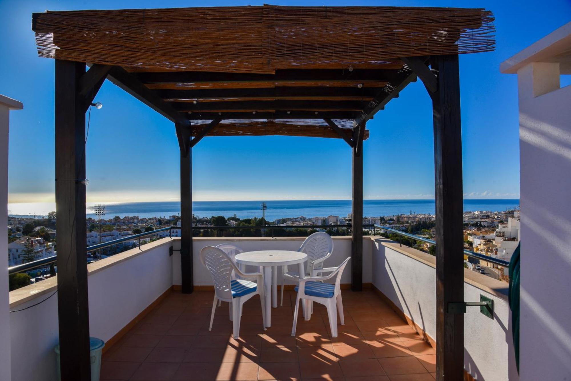 Atico En Mar De Nerja Lägenhet Exteriör bild