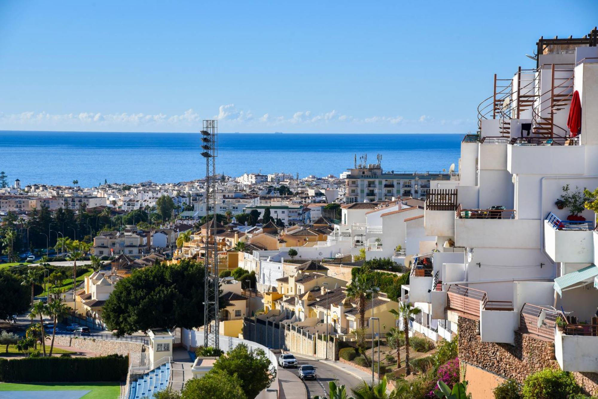 Atico En Mar De Nerja Lägenhet Exteriör bild